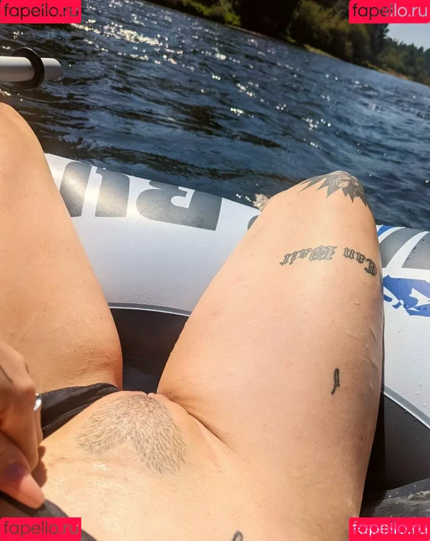 v.silverss / vsilverss Onlyfans Photo Gallery 