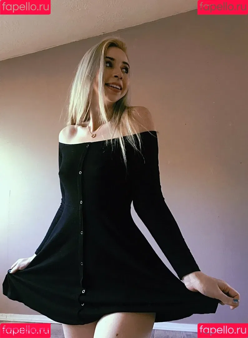 v.silverss / vsilverss Onlyfans Photo Gallery 