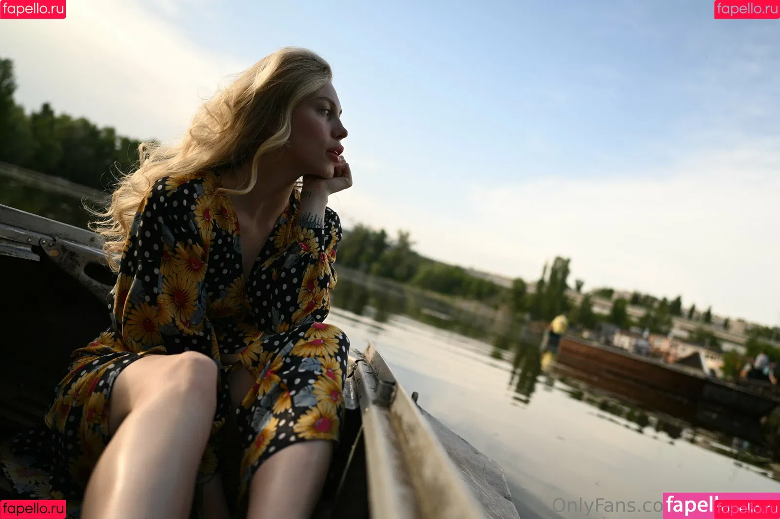 lara_fr666 / larafrosty Onlyfans Photo Gallery 