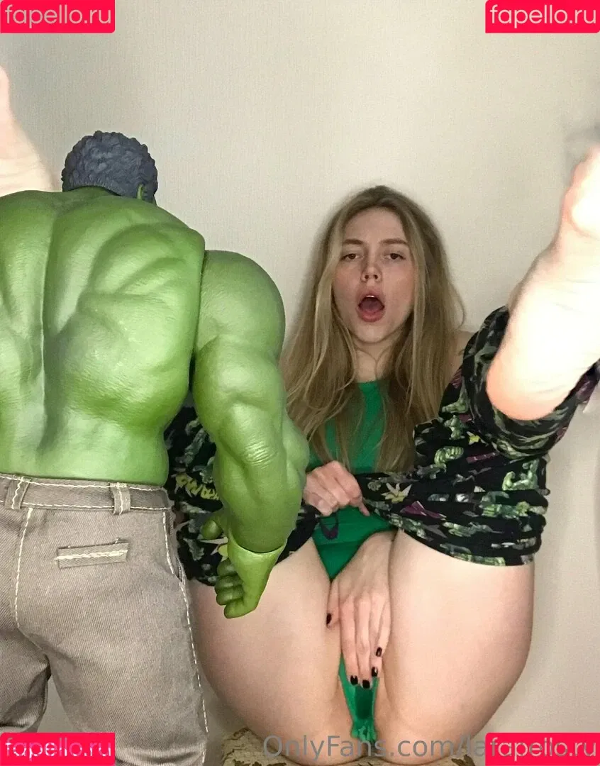 lara_fr666 / larafrosty Onlyfans Photo Gallery 