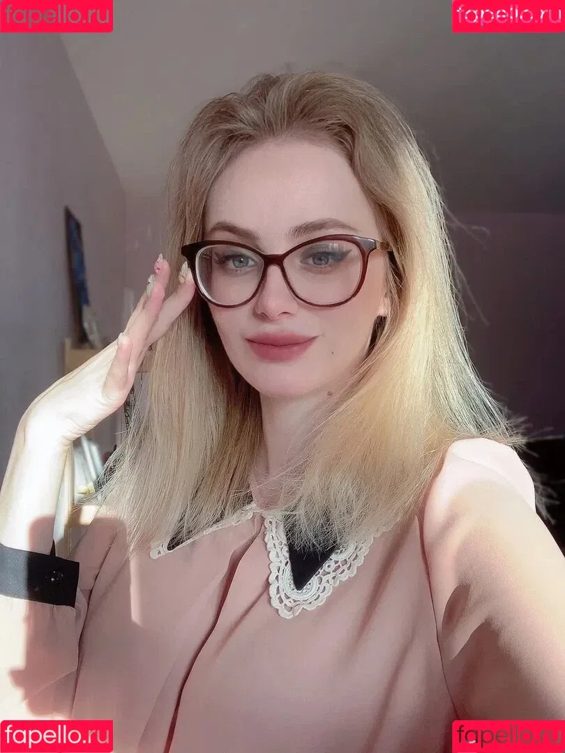 Daria Kravets / fishy.cosplay / fishy_cosplay / rionarts Onlyfans Photo Gallery 