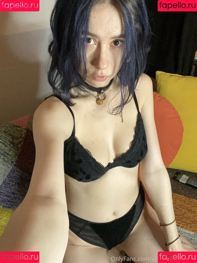 alice.free.sweets / alice_free_sweets / sweetfamily_life Onlyfans Photo Gallery 