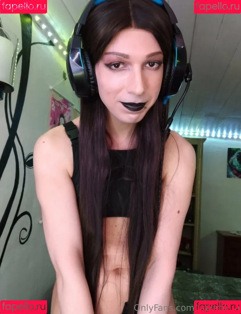 nikybot / nikybot.exe Onlyfans Photo Gallery 