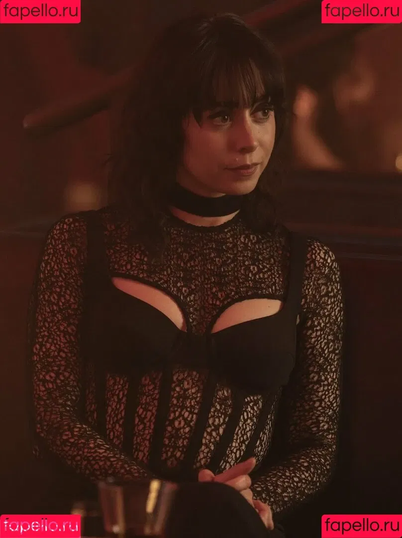 Cristin Milioti / cristinmilioti Onlyfans Photo Gallery 