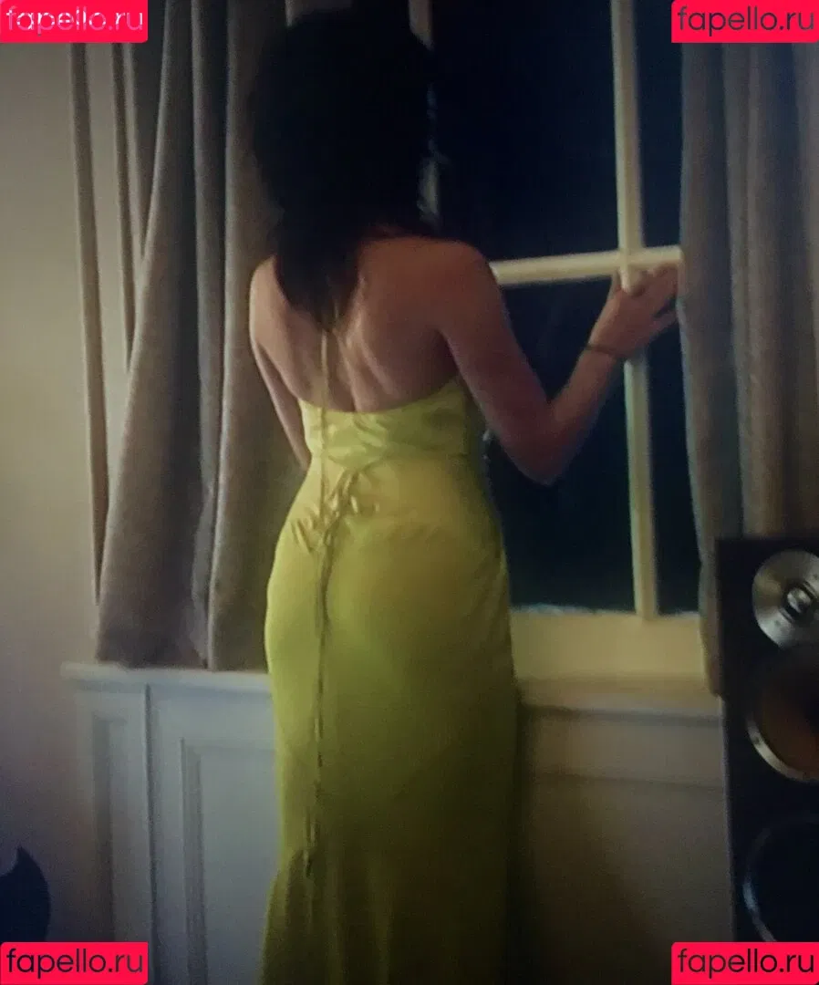 Cristin Milioti / cristinmilioti Onlyfans Photo Gallery 