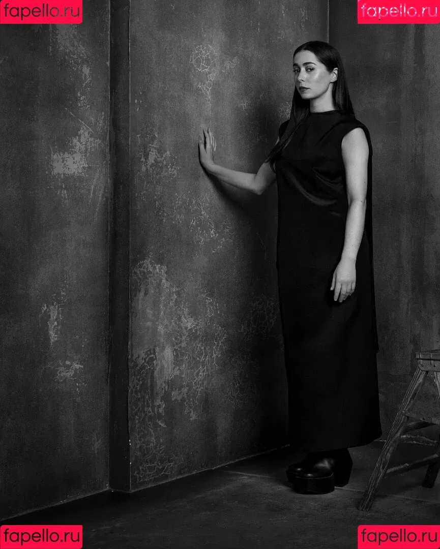 Cristin Milioti / cristinmilioti Onlyfans Photo Gallery 