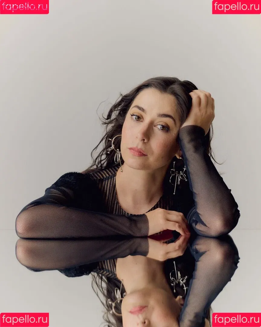 Cristin Milioti / cristinmilioti Onlyfans Photo Gallery 