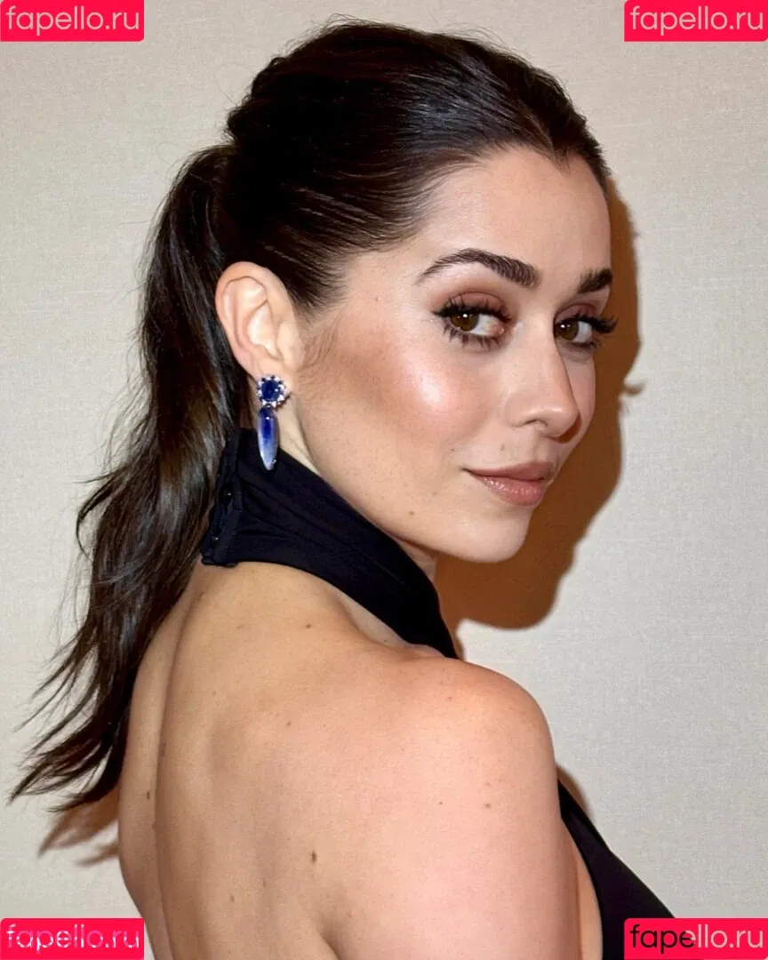 Cristin Milioti / cristinmilioti Onlyfans Photo Gallery 