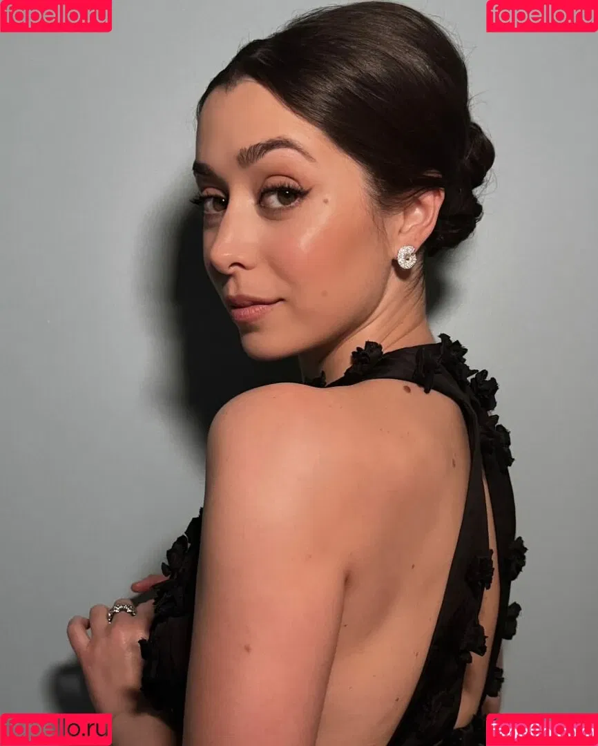 Cristin Milioti / cristinmilioti Onlyfans Photo Gallery 