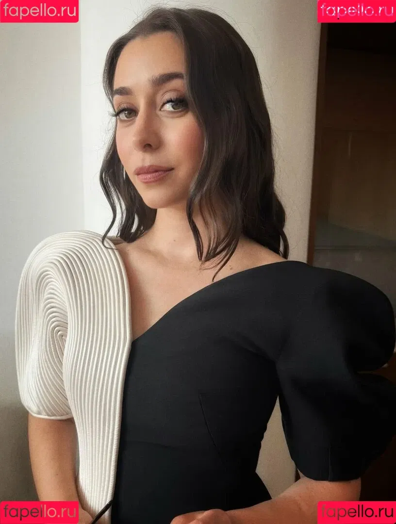Cristin Milioti / cristinmilioti Onlyfans Photo Gallery 