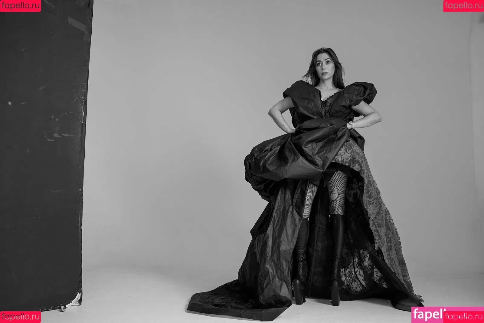 Cristin Milioti / cristinmilioti Onlyfans Photo Gallery 