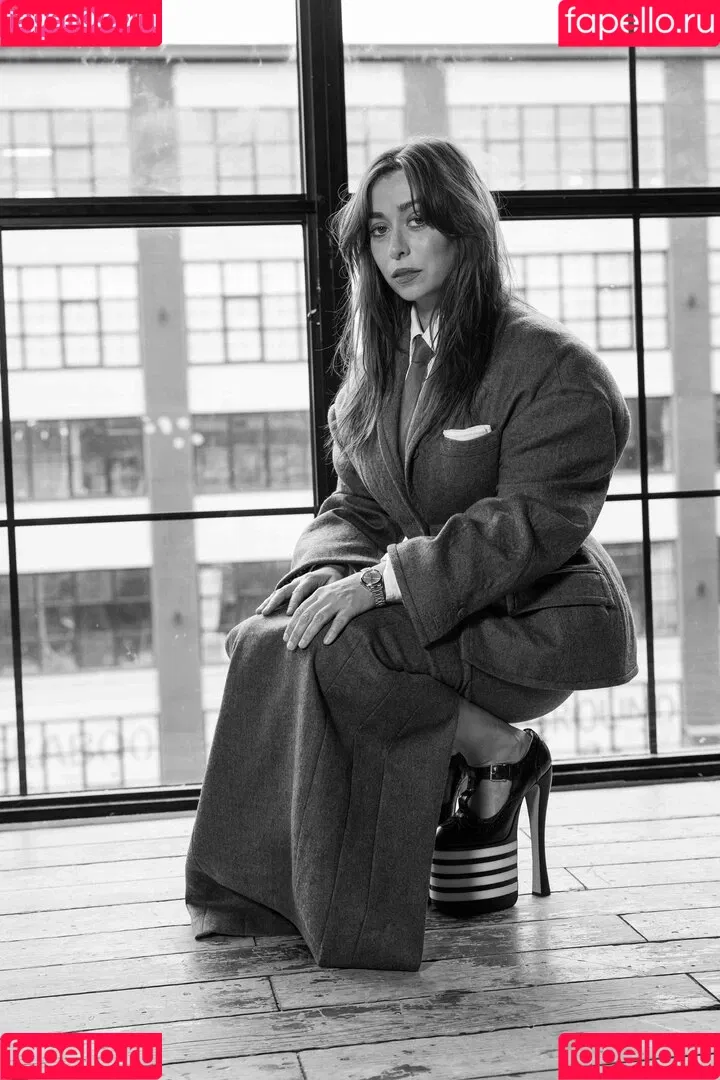 Cristin Milioti / cristinmilioti Onlyfans Photo Gallery 