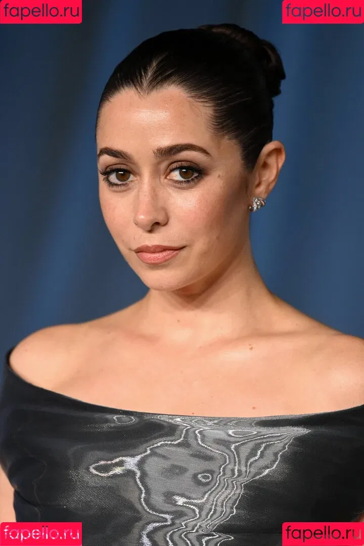 Cristin Milioti / cristinmilioti Onlyfans Photo Gallery 