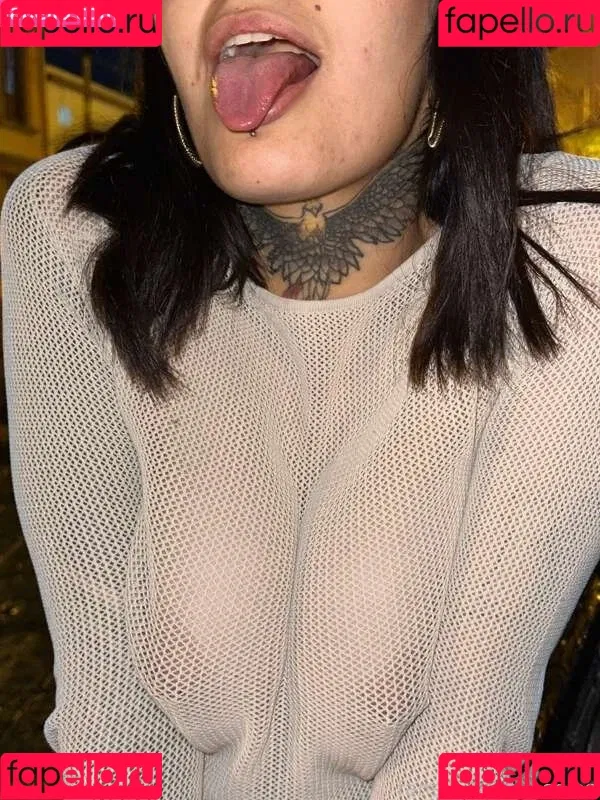 theviankasoles / viankasoles Onlyfans Photo Gallery 