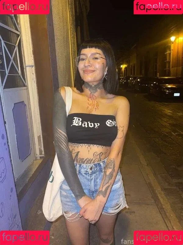 theviankasoles / viankasoles Onlyfans Photo Gallery 