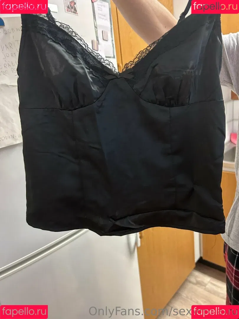 grownnsexymilano / sexymilano Onlyfans Photo Gallery 