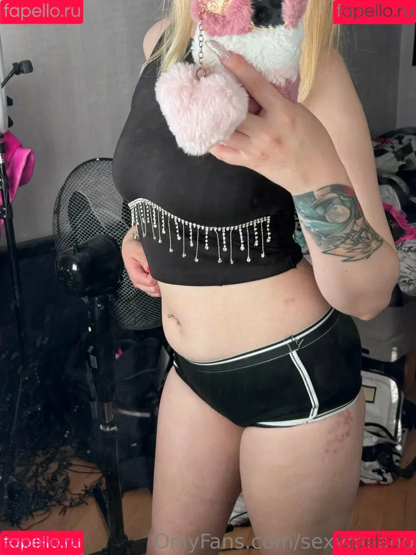 grownnsexymilano / sexymilano Onlyfans Photo Gallery 