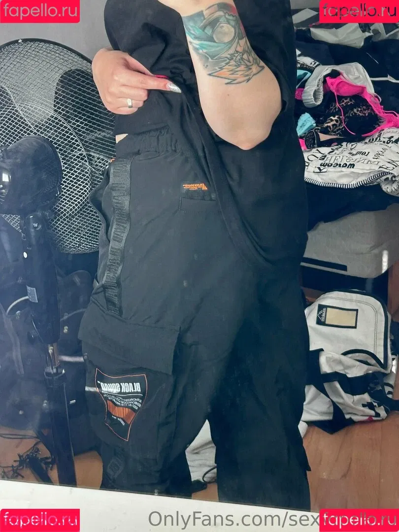 grownnsexymilano / sexymilano Onlyfans Photo Gallery 