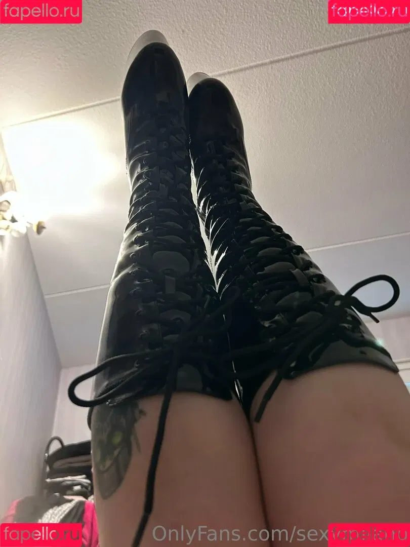 grownnsexymilano / sexymilano Onlyfans Photo Gallery 