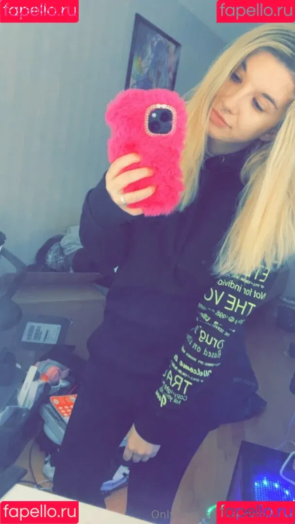 grownnsexymilano / sexymilano Onlyfans Photo Gallery 