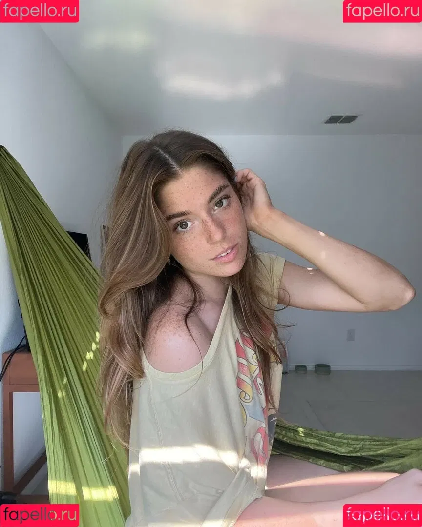 Hannah Stein / hnnhxl Onlyfans Photo Gallery 