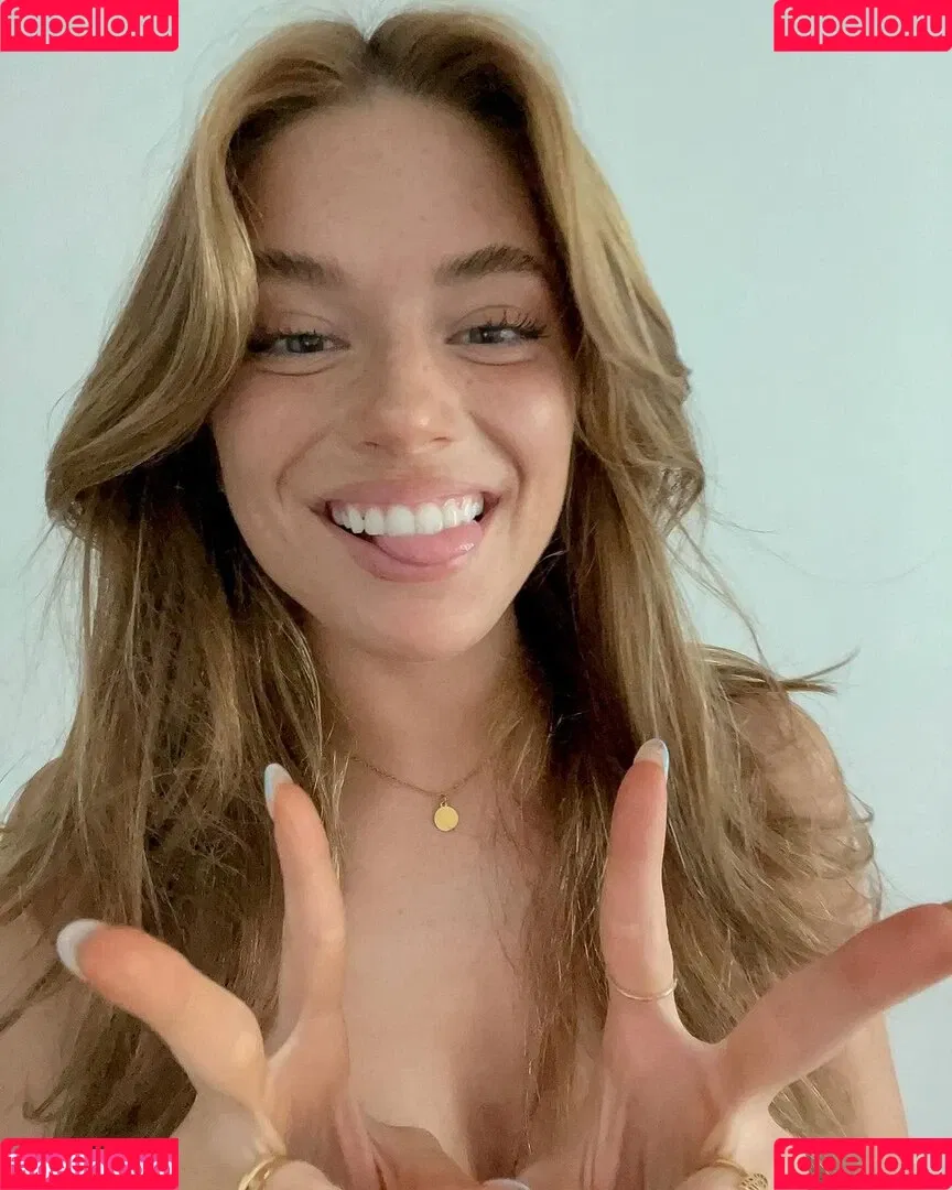 Hannah Stein / hnnhxl Onlyfans Photo Gallery 