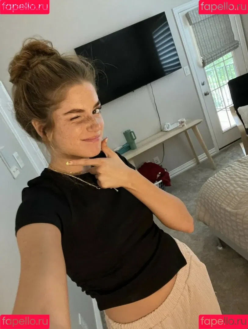 Hannah Stein / hnnhxl Onlyfans Photo Gallery 