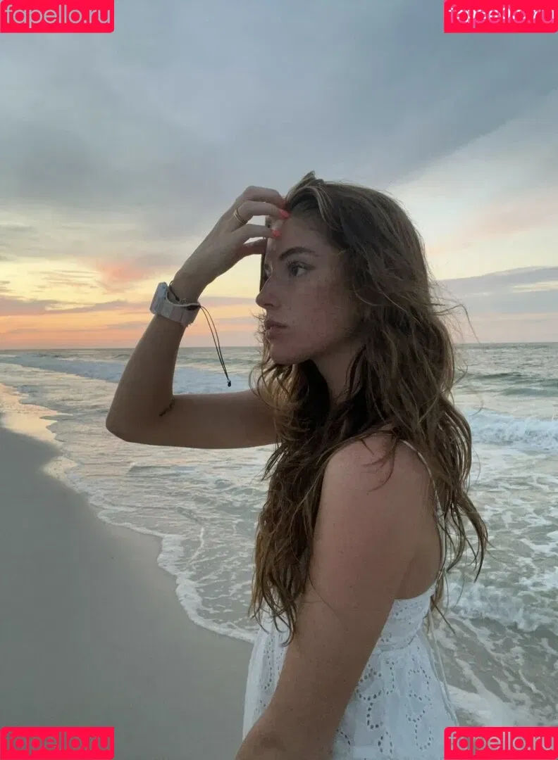 Hannah Stein / hnnhxl Onlyfans Photo Gallery 