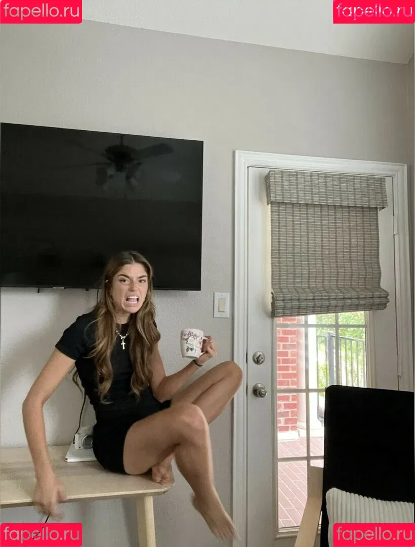 Hannah Stein / hnnhxl Onlyfans Photo Gallery 