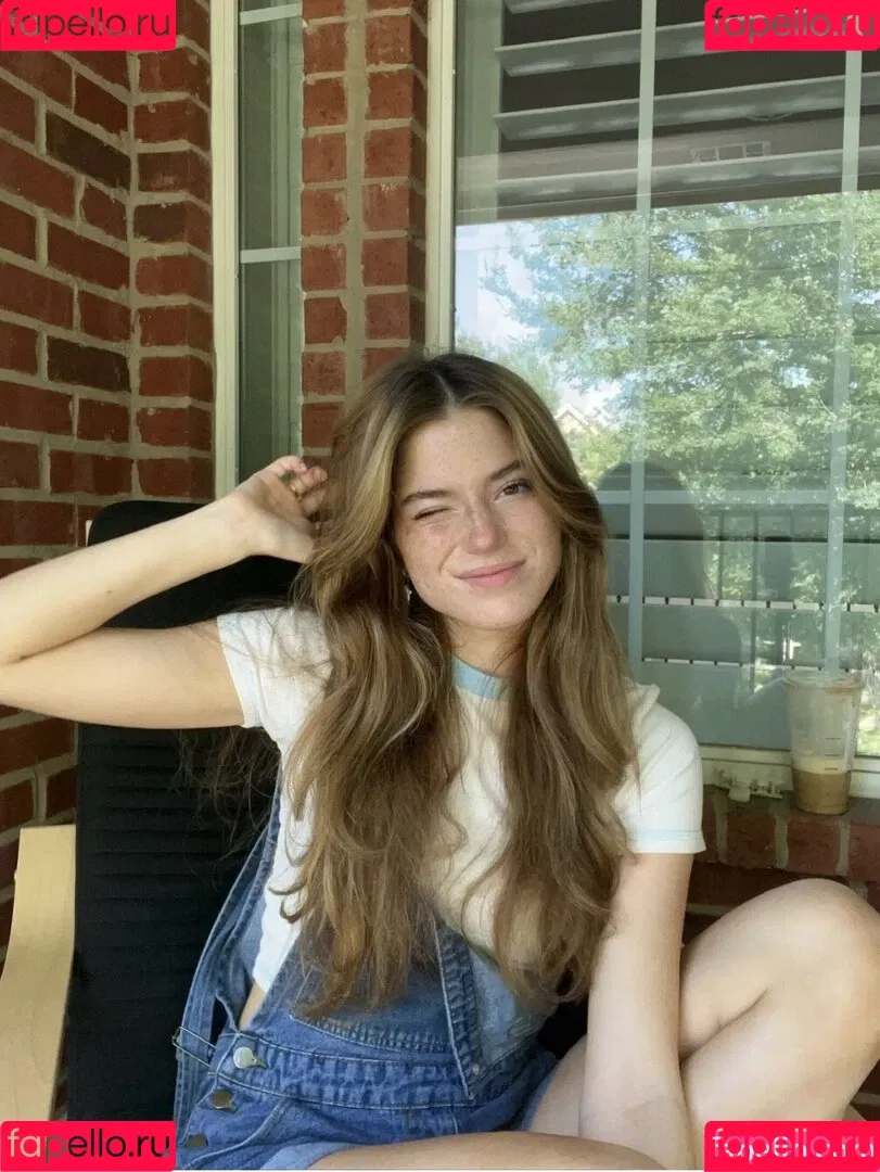 Hannah Stein / hnnhxl Onlyfans Photo Gallery 