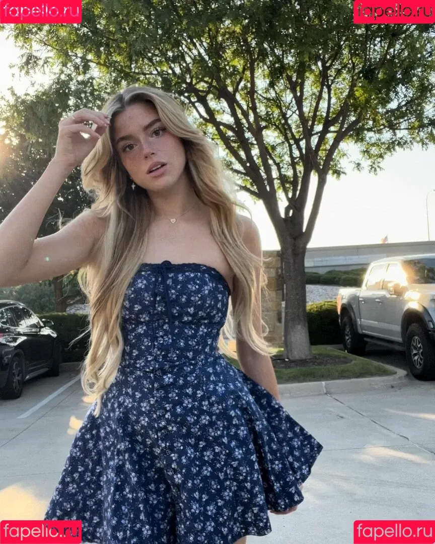 Hannah Stein / hnnhxl Onlyfans Photo Gallery 