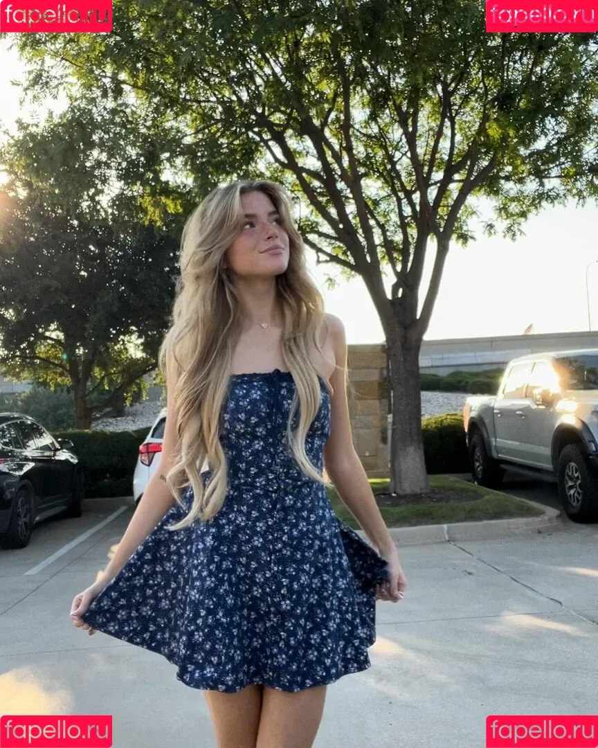 Hannah Stein / hnnhxl Onlyfans Photo Gallery 