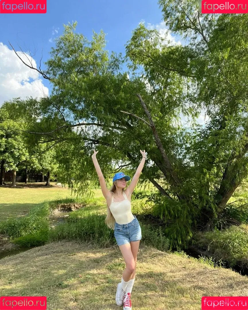 Hannah Stein / hnnhxl Onlyfans Photo Gallery 