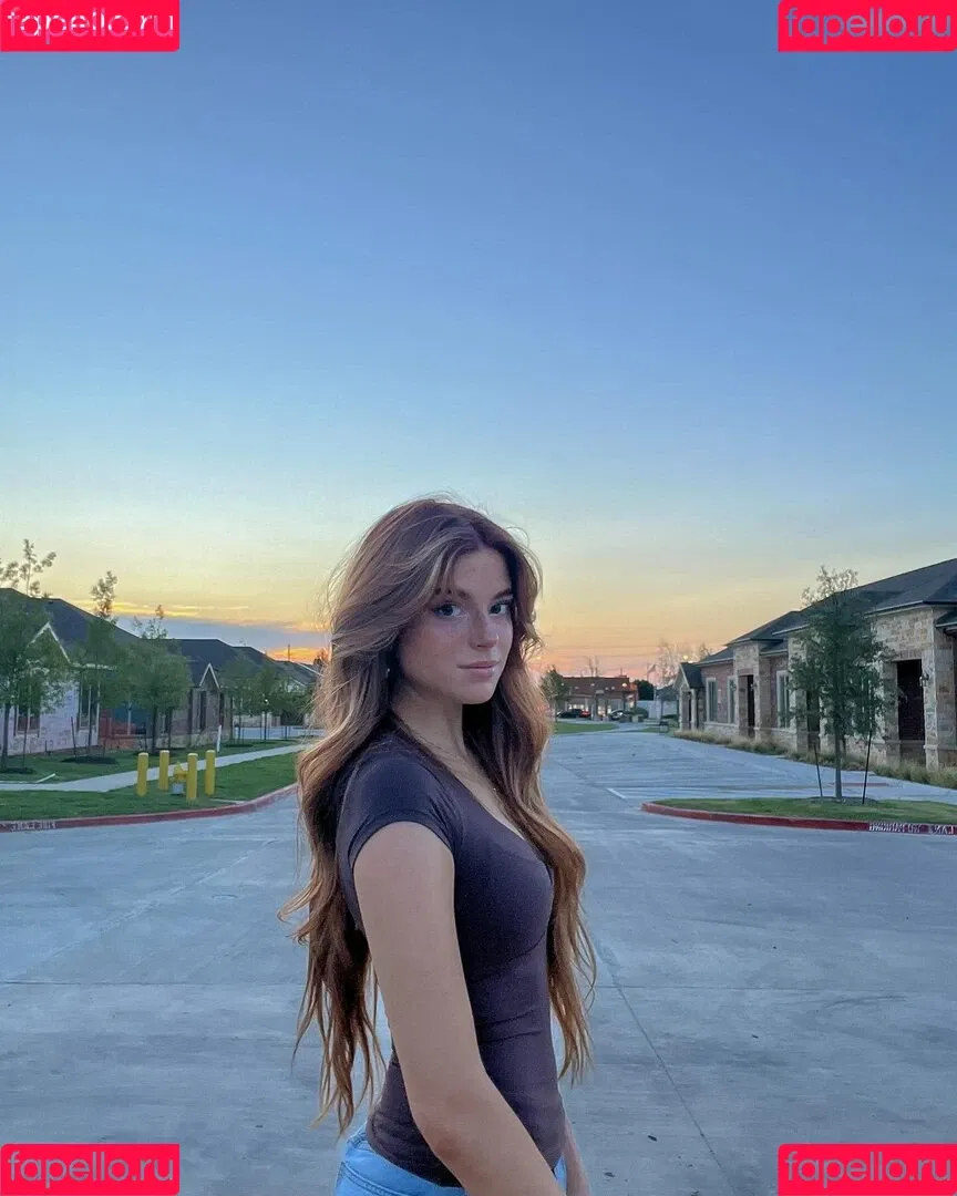 Hannah Stein / hnnhxl Onlyfans Photo Gallery 