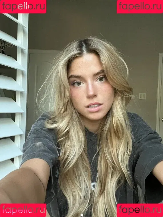 Hannah Stein / hnnhxl Onlyfans Photo Gallery 