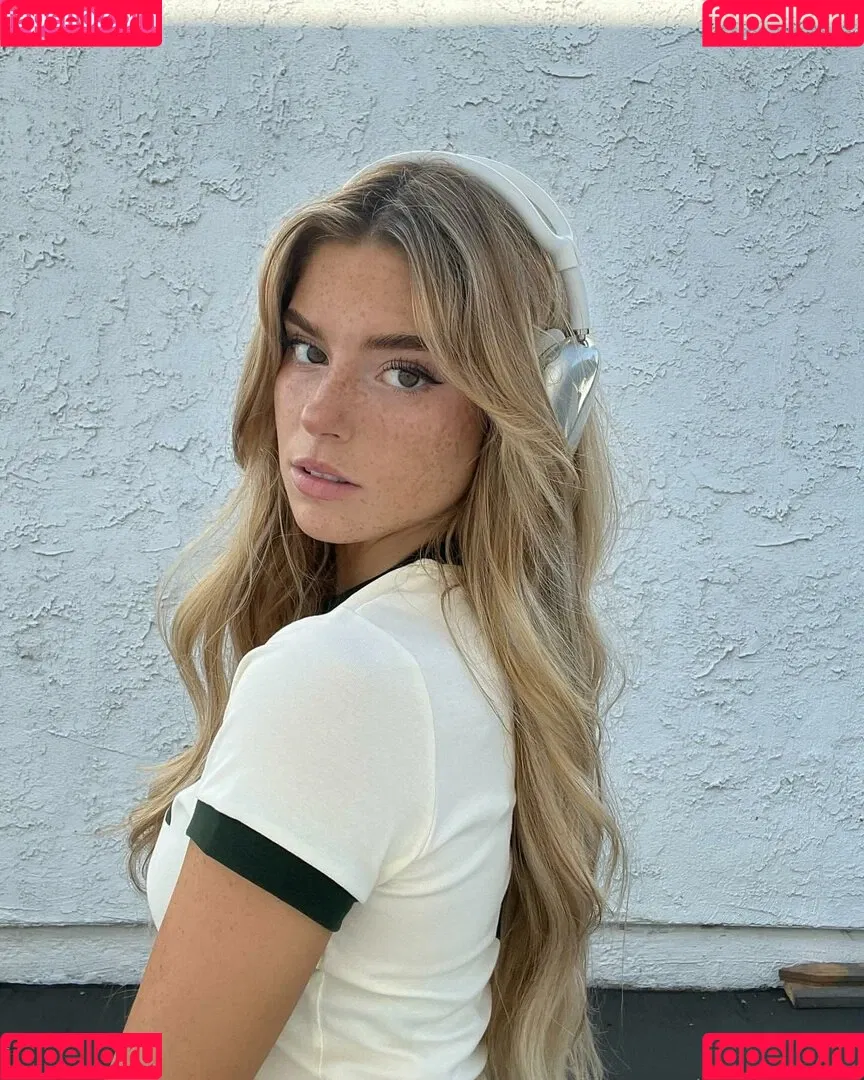 Hannah Stein / hnnhxl Onlyfans Photo Gallery 