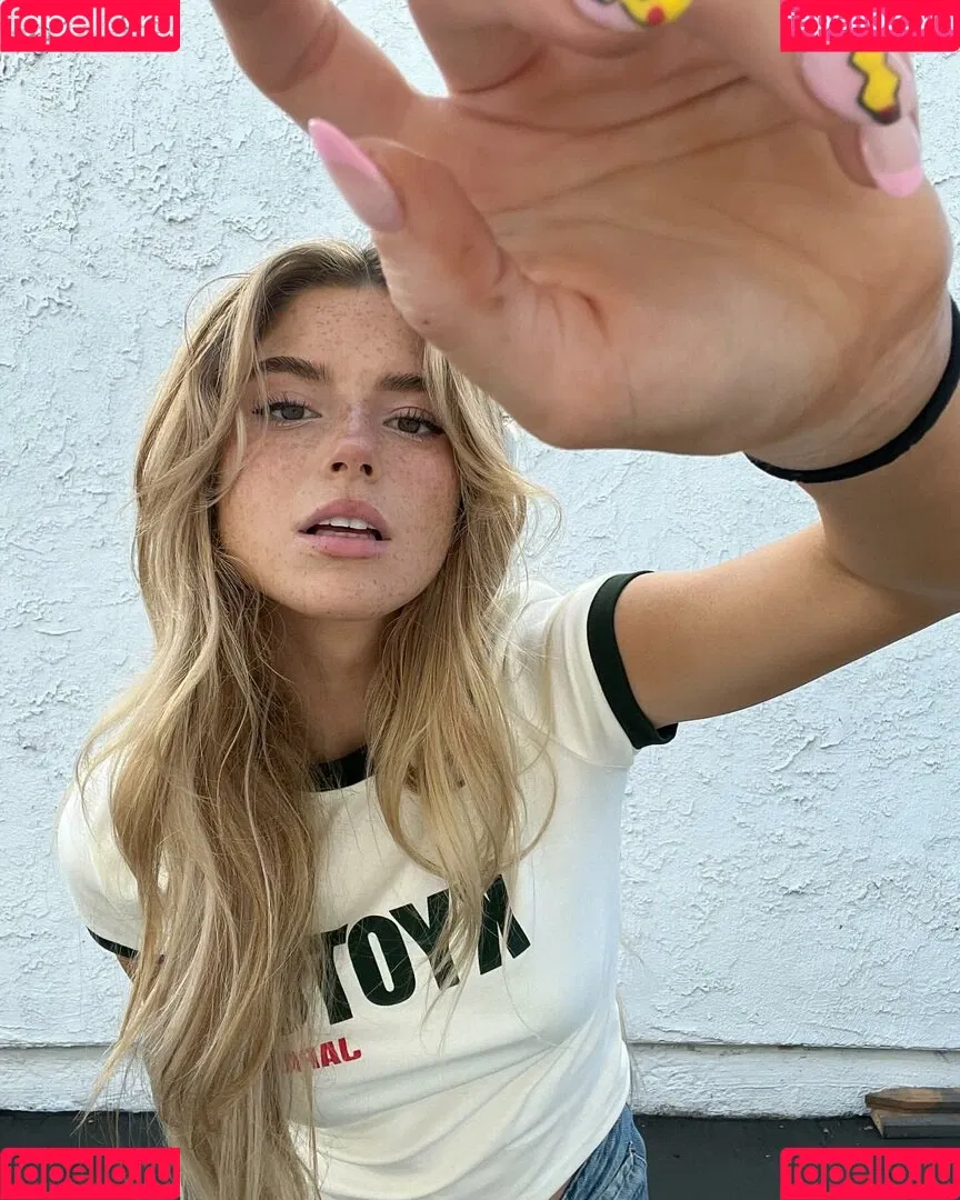 Hannah Stein / hnnhxl Onlyfans Photo Gallery 