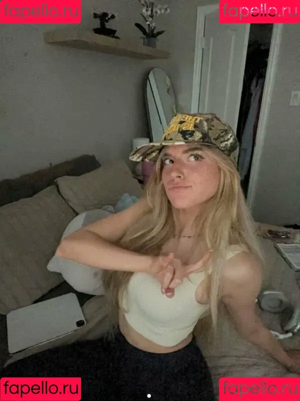 Hannah Stein / hnnhxl Onlyfans Photo Gallery 