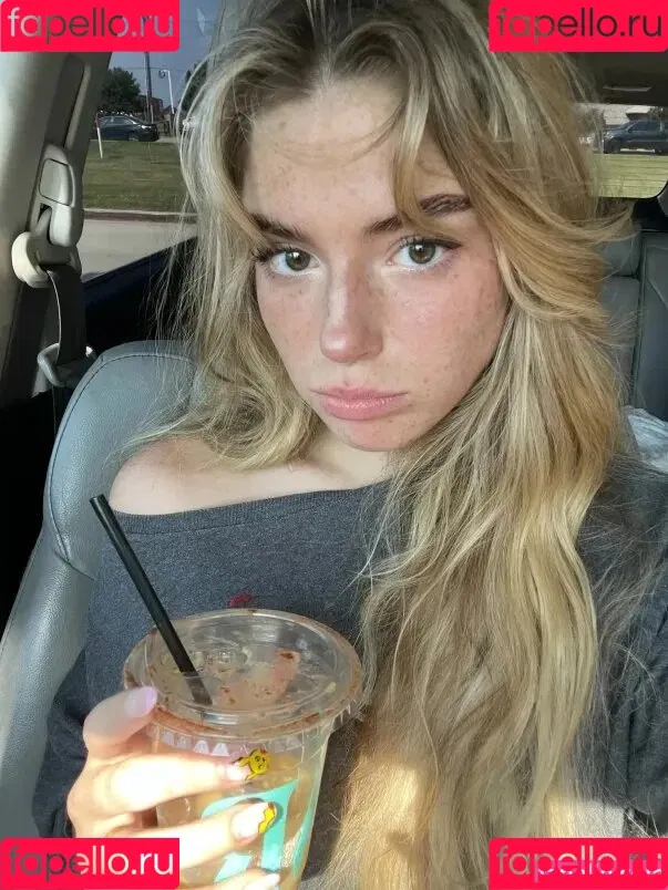 Hannah Stein / hnnhxl Onlyfans Photo Gallery 