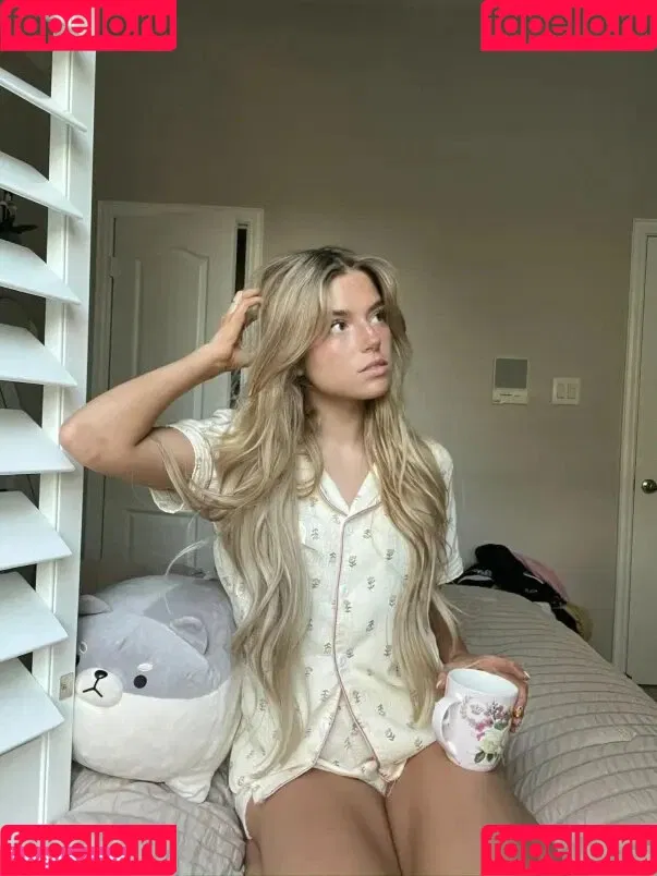 Hannah Stein / hnnhxl Onlyfans Photo Gallery 