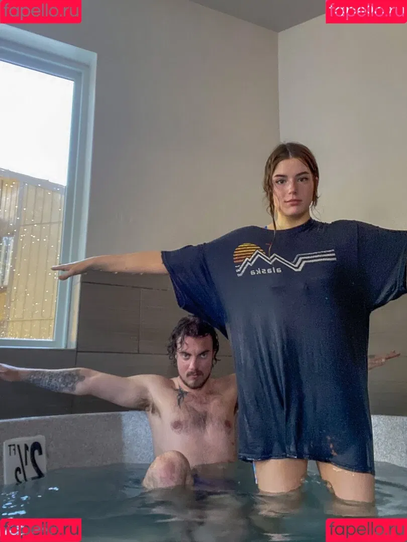 Hannah Stein / hnnhxl Onlyfans Photo Gallery 