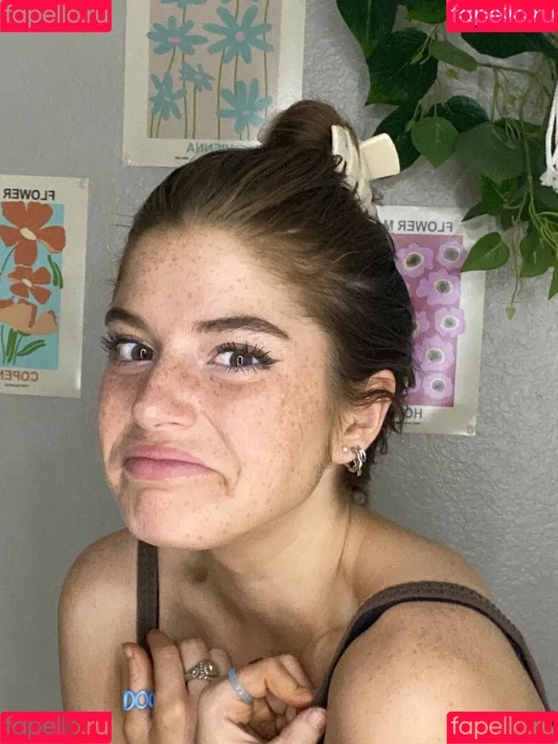 Hannah Stein / hnnhxl Onlyfans Photo Gallery 