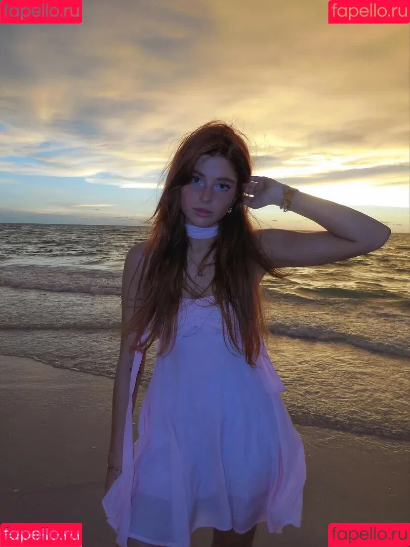 Hannah Stein / hnnhxl Onlyfans Photo Gallery 