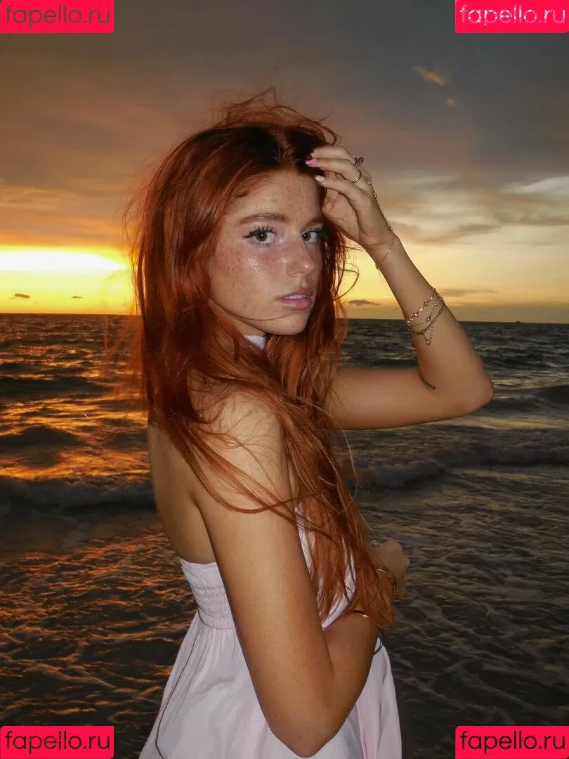 Hannah Stein / hnnhxl Onlyfans Photo Gallery 