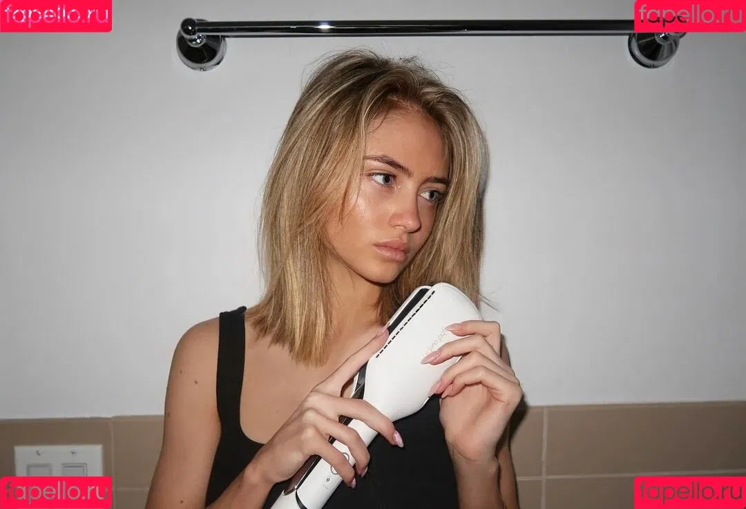 Leni Klum / leni.klum / leniklum Onlyfans Photo Gallery 