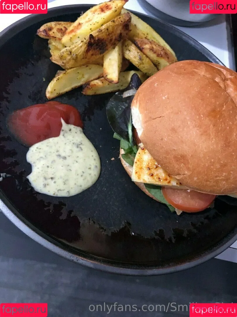 smilingcici / smilingdutchie1 Onlyfans Photo Gallery 