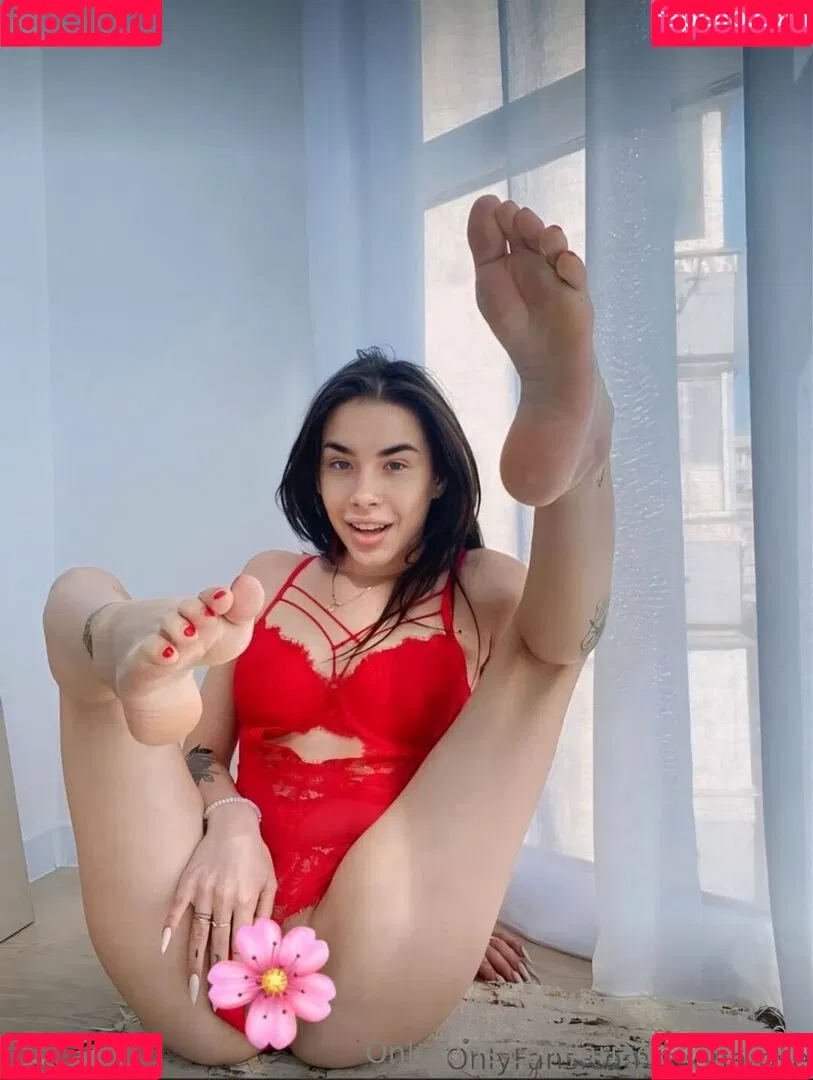 _tender0ni / ariadne_tender Onlyfans Photo Gallery 