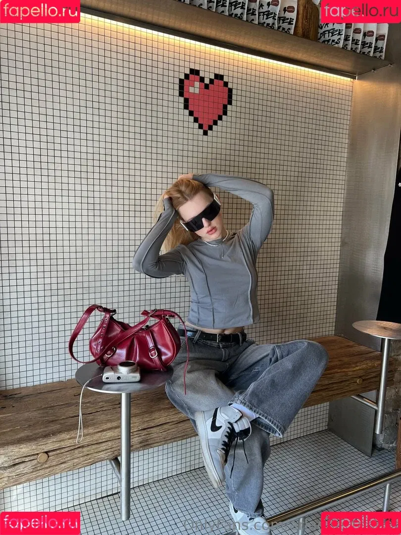 _tender0ni / ariadne_tender Onlyfans Photo Gallery 