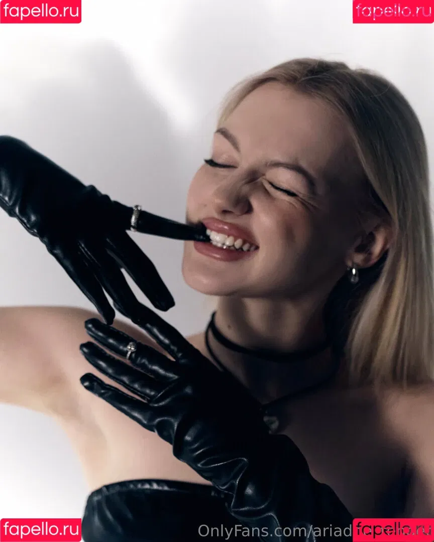 _tender0ni / ariadne_tender Onlyfans Photo Gallery 