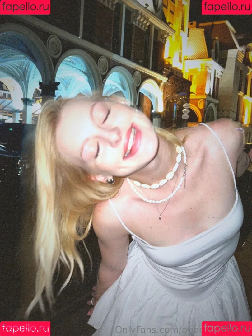 _tender0ni / ariadne_tender Onlyfans Photo Gallery 